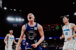 开云官网-包含战术调整灵活，助球队逆转实现惊艳反击的词条