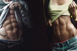 开云体育平台APP-双线焦点，德甲争冠战白热化，曼联欧战力克黄色潜水艇显复苏迹象