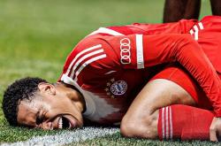 开云官网-荷兰足球运动员受伤病困扰，备战受挑战