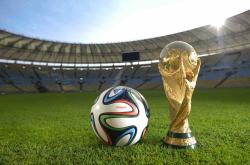 开云足球直播-东决关键战之夜，戈贝尔惊艳四座，防守巨塔的无声宣言