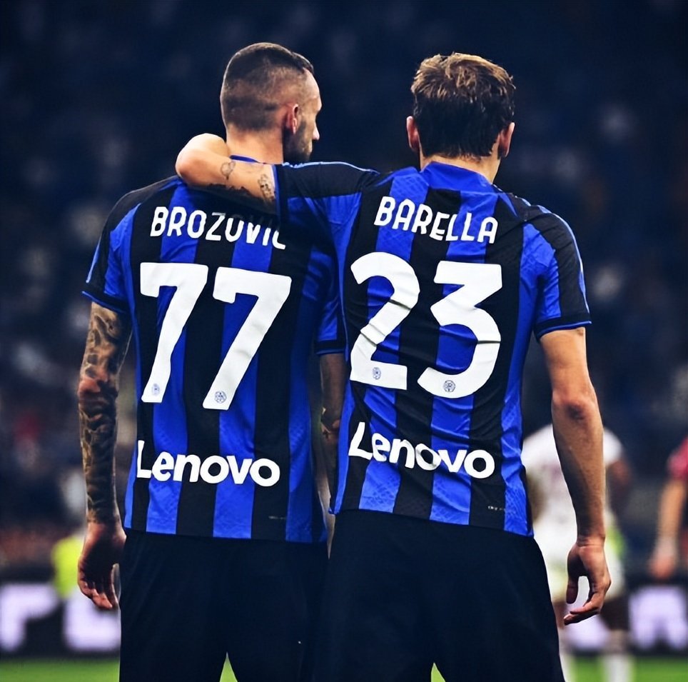 尤文强势塞维利亚，加维送出助攻