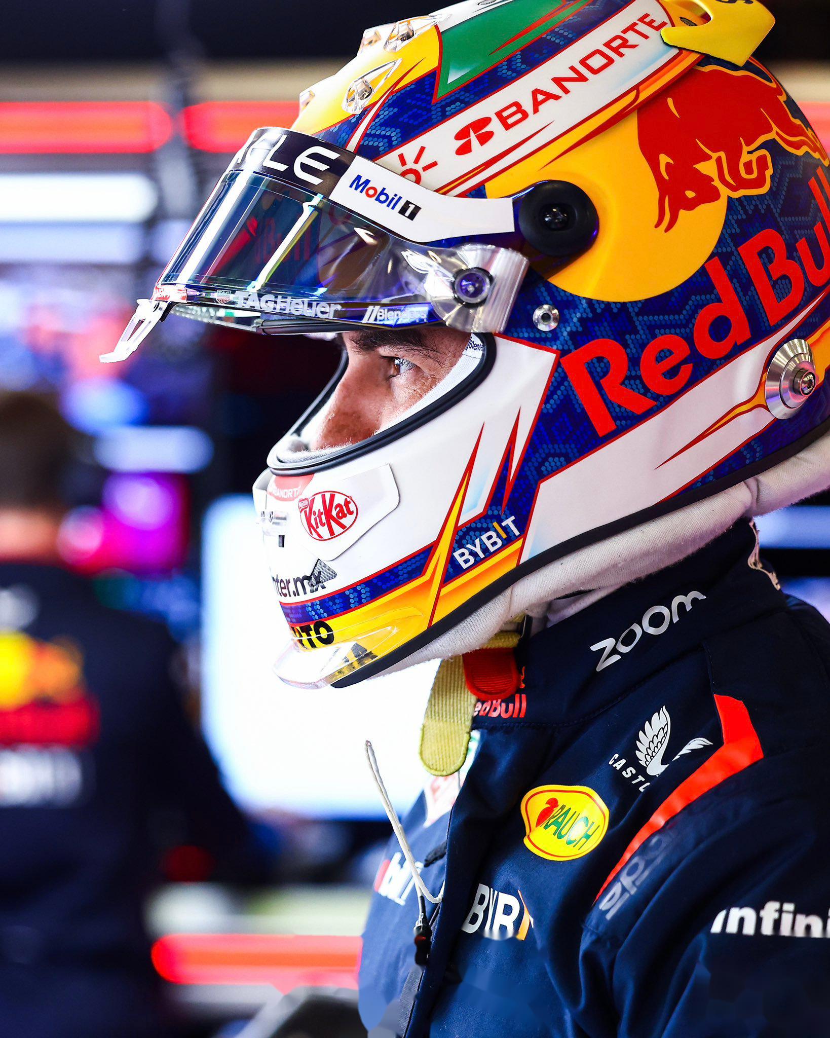 红牛车队逆转哈斯车队，佩雷兹高光表现的简单介绍