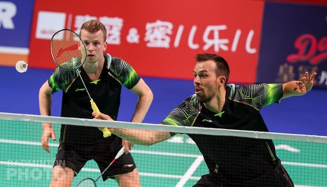 泰国队碾压德国队，安赛龙点燃赛场