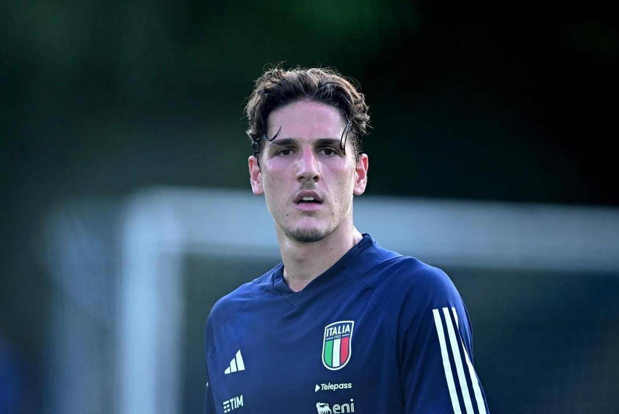 佛罗伦萨客战大胜罗马，主帅战术大获成功的简单介绍