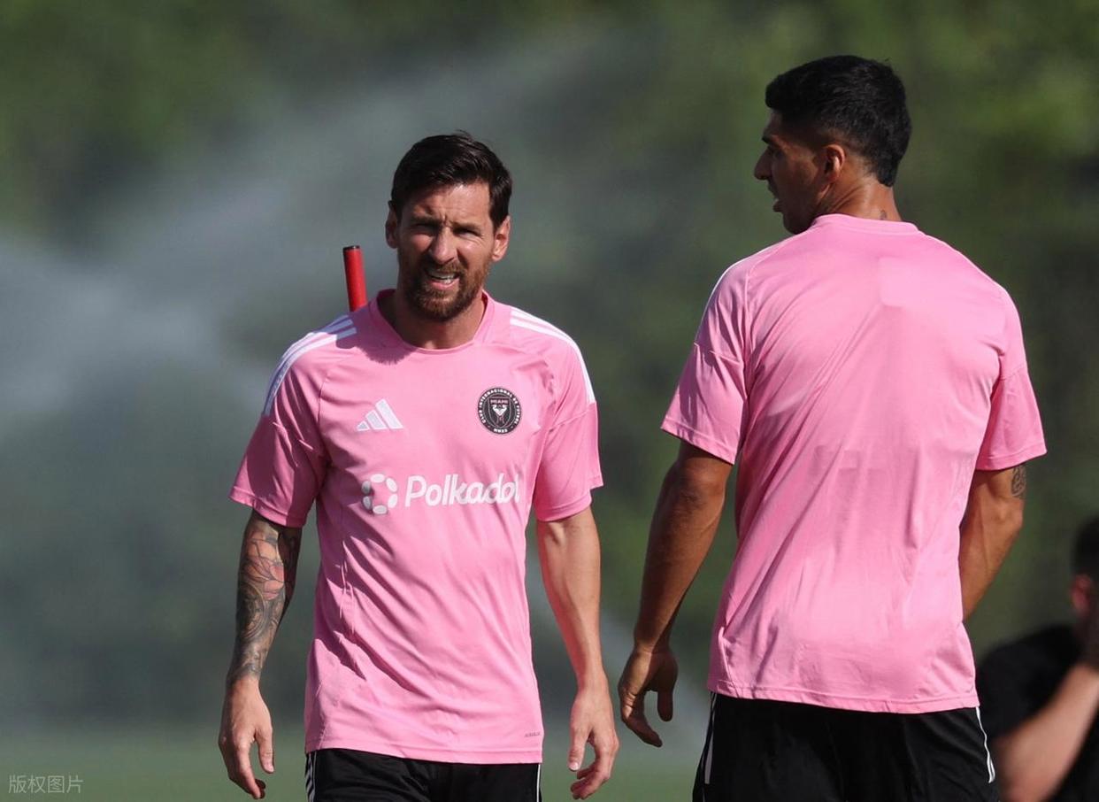 阿根廷名将在比赛中表现出色，赢得球迷赞誉