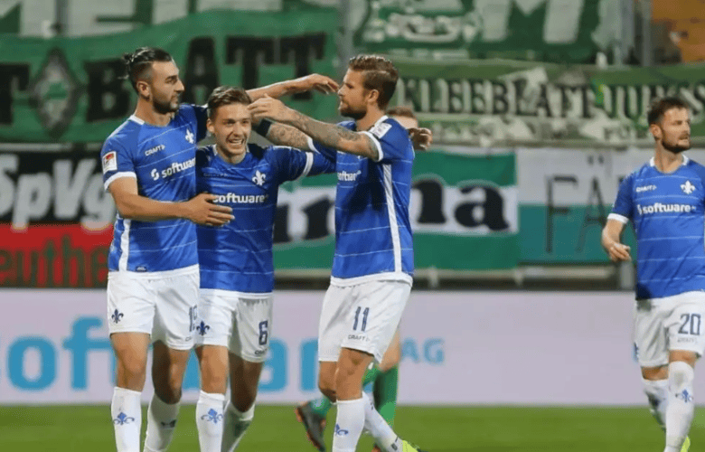 包含柏林赫塔豪取三分，击败对手稳固积分榜位置的词条