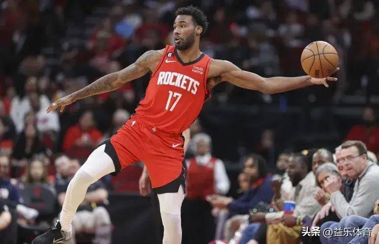 关于火箭助攻密切配合，轻取奇才夺冠军的信息