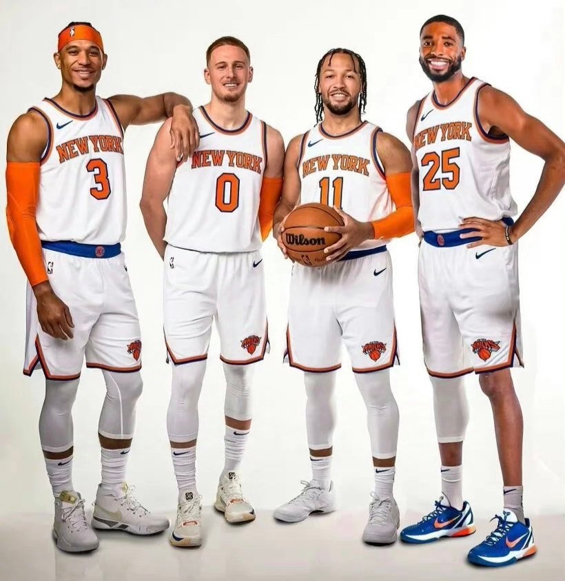 篮球锋线强化阵容,球队备战新赛季 篮球锋线强化阵容,球队备战新赛季