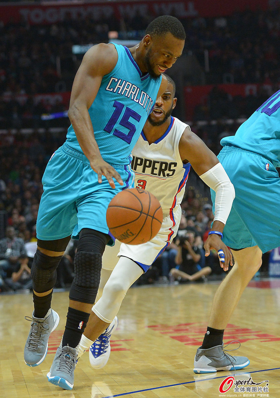 包含黄蜂连胜终结，不敌魔术遭遇挑战的词条