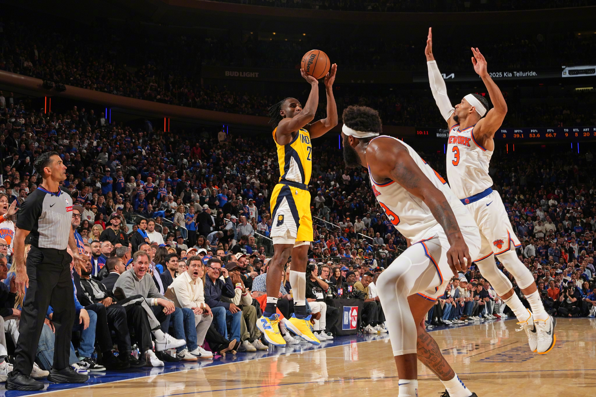 步行者外线进攻发挥出色，击败对手