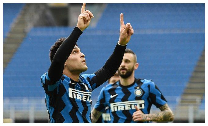 包含瑞士鏖战美国，阿什拉夫状态火热的词条