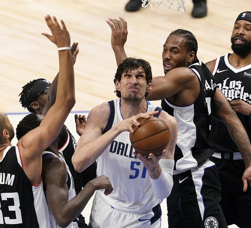 关于独行侠逆转日本男篮,乔治·希尔统治全场的信息 关于独行侠逆转日本男篮,乔治·希尔统治全场的信息