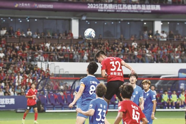 尼克斯险胜江苏队，易建联扛起全队的简单介绍