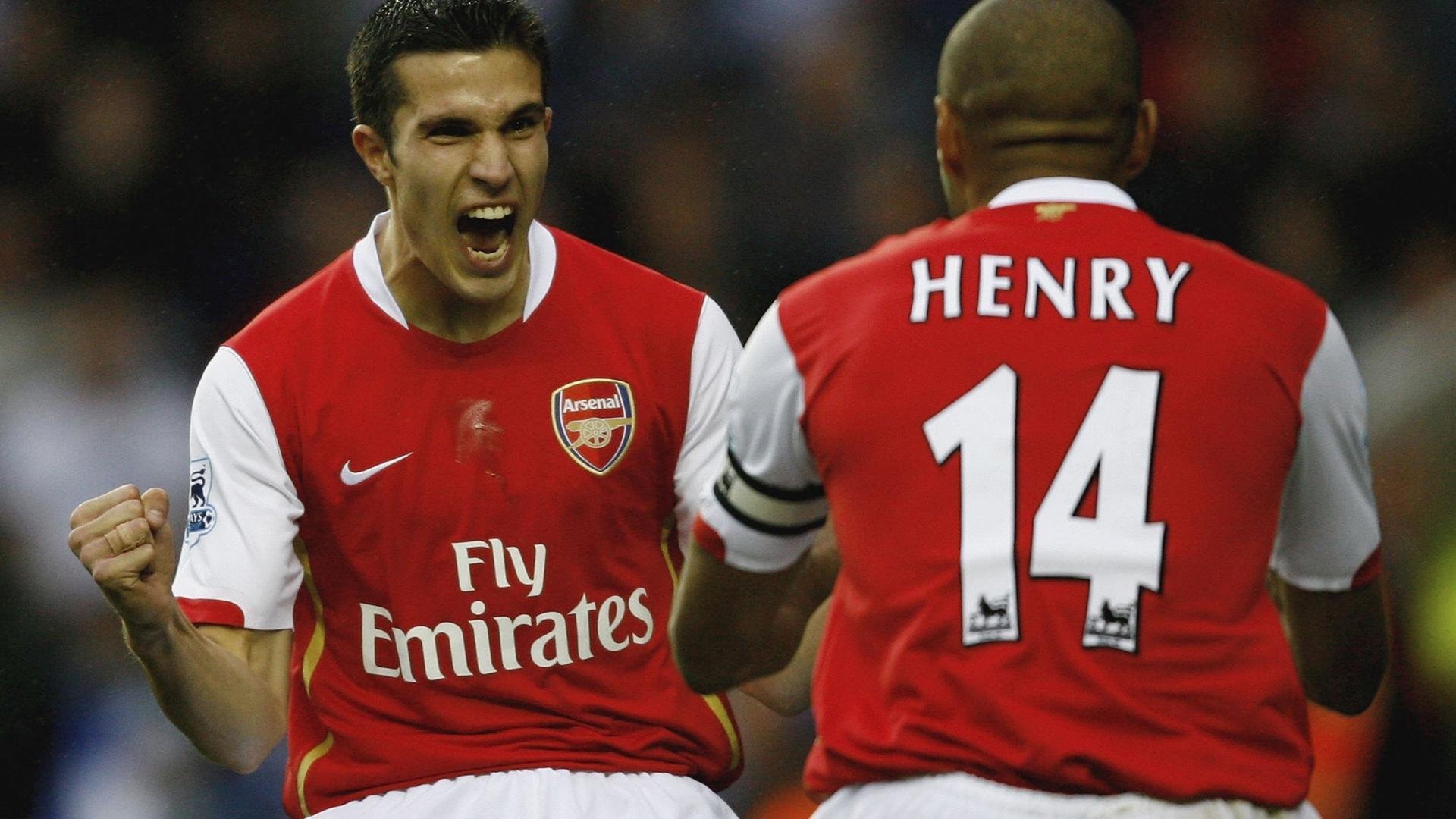 足球的两种唯一性，从萨拉赫的欧冠神迹到波兰的末节奇迹